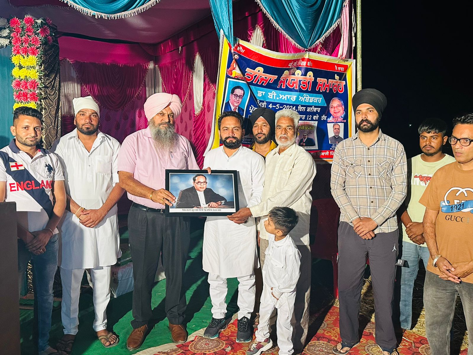 गांव बिरोवाल में बाबा साहेब डॉ. भीमराव अंबेडकर का जन्मदिन मनाया गया।